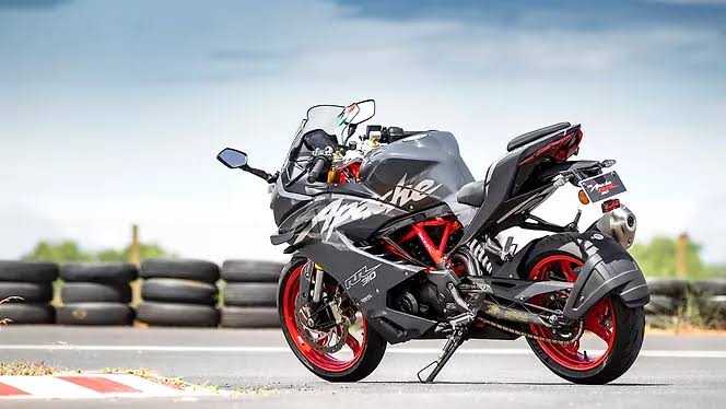 Track Se Utar Ke Sadak Pe: Apache RR 310 Ka Naya Avtar – Jawaan, Tez, Aur Tech‑Se‑Loaded!”